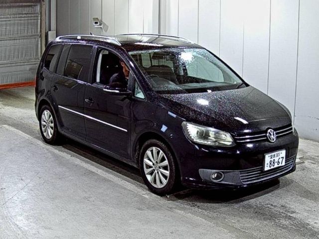 8007 Volkswagen Golf touran 1TCAV 2011 г. (LAA Shikoku)